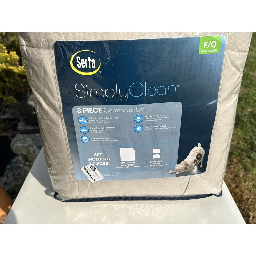 Serta Simply clean‎ 3 piece Comforter set Size Full/Queen Coffee / Light Brown